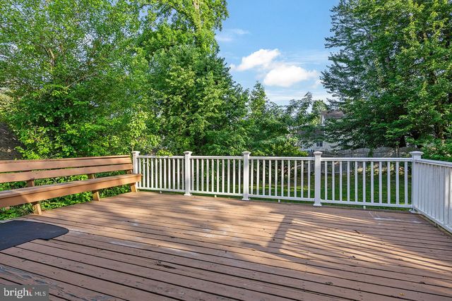 318 HIALEAH DR, Cherry Hill, NJ 08002