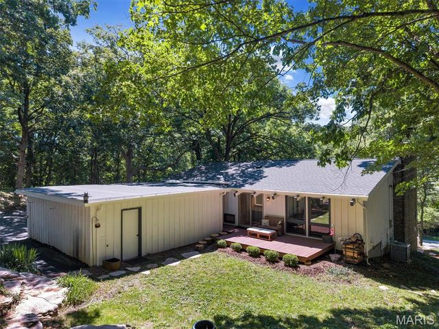 1901 W Adams Avenue, Kirkwood, MO 63122