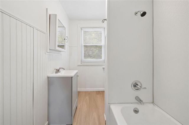 2216 Lutz Avenue, Carrick, PA 15210