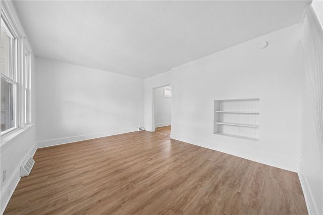 2216 Lutz Avenue, Carrick, PA 15210