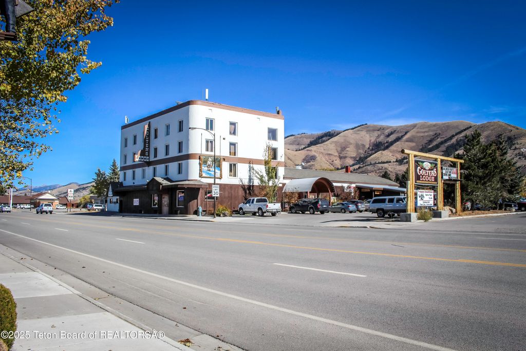 355 S WASHINGTON Street, Afton, WY 83110 photo 2