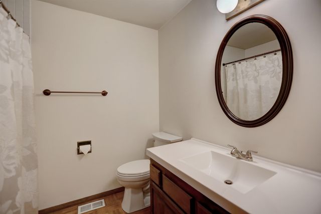 5404 N Northwood Dr, Spokane Valley, WA 99212