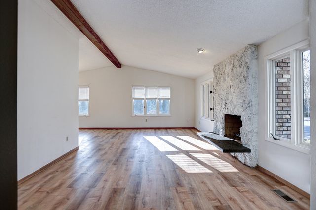 5404 N Northwood Dr, Spokane Valley, WA 99212