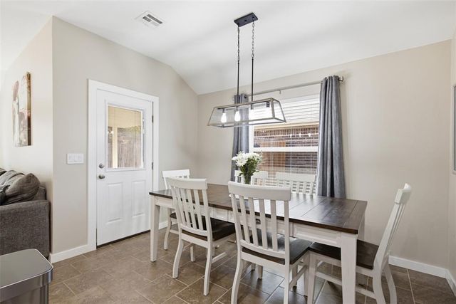 2026 Bradford Circle, Newcastle, OK 73065