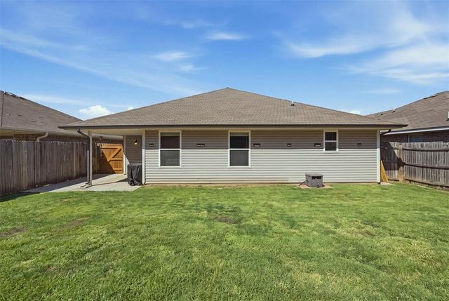 2026 Bradford Circle, Newcastle, OK 73065