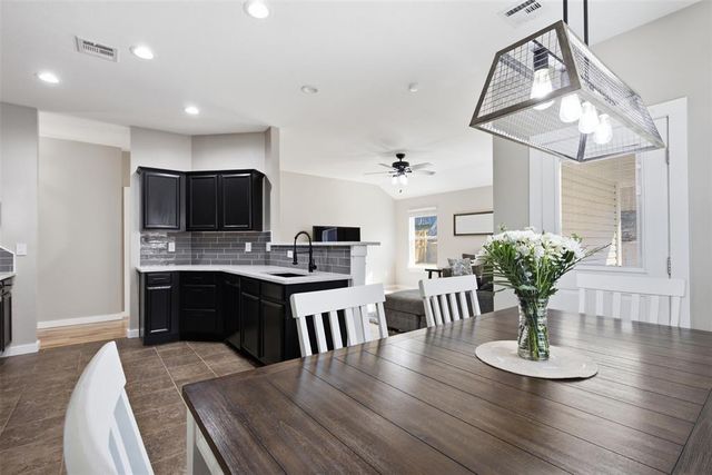 2026 Bradford Circle, Newcastle, OK 73065