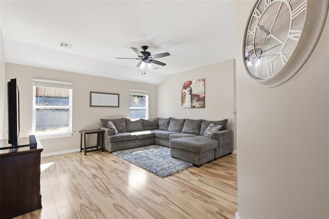 2026 Bradford Circle, Newcastle, OK 73065