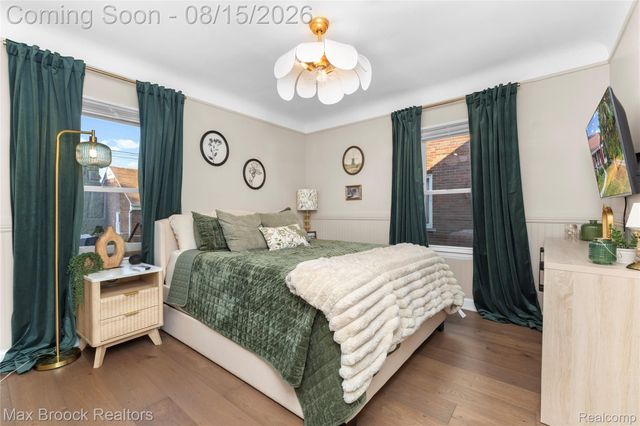 22451 Bayview Drive, St. Clair Shores, MI 48081