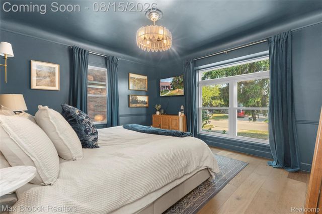22451 Bayview Drive, St. Clair Shores, MI 48081