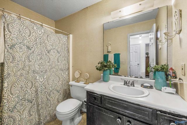 4425 Bonnell Drive, Huntsville, AL 35816