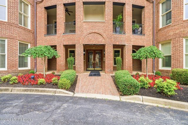 8500 Harrods Bridge Way 101, Prospect, KY 40059