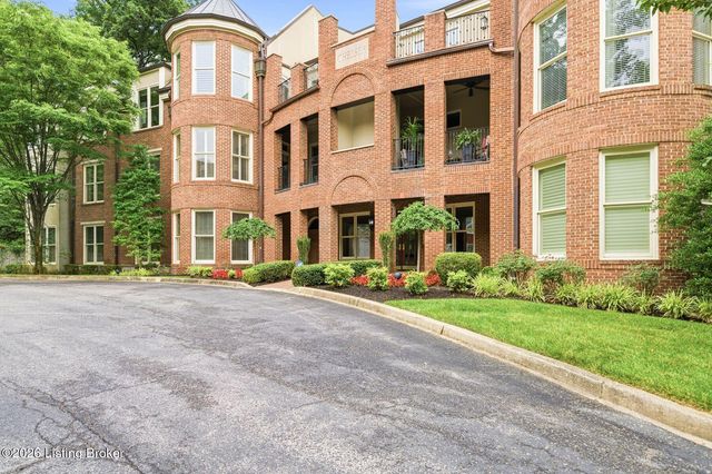 8500 Harrods Bridge Way 101, Prospect, KY 40059