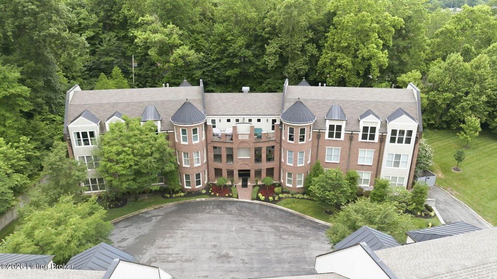 8500 Harrods Bridge Way 101, Prospect, KY 40059