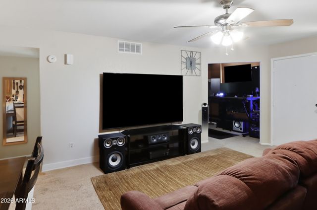 4730 W NORTHERN Avenue 2167, Glendale, AZ 85301