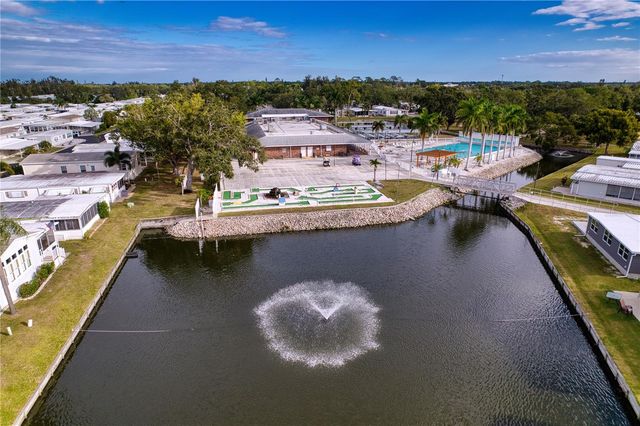 3312 OVERCUP OAK TERRACE, Sarasota, FL 34237