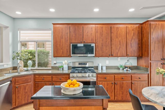 7518 Quail Vista Ln, Citrus Heights, CA 95610