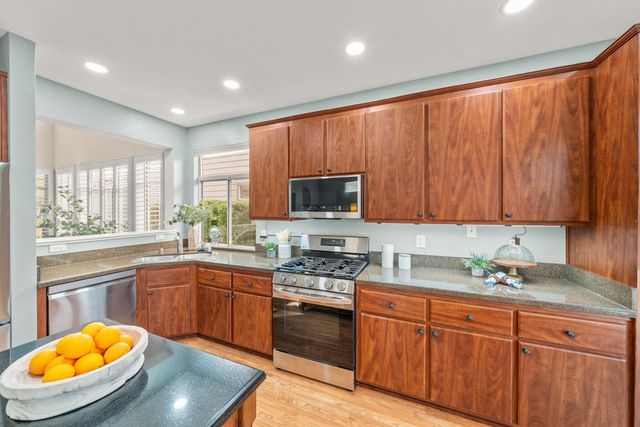 7518 Quail Vista Ln, Citrus Heights, CA 95610