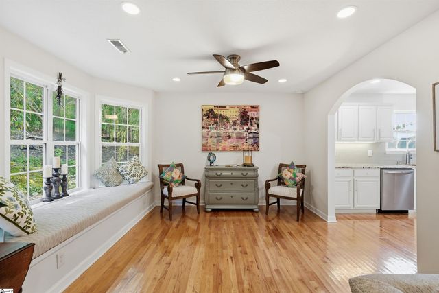 307 Stone River Way, Taylors, SC 29687