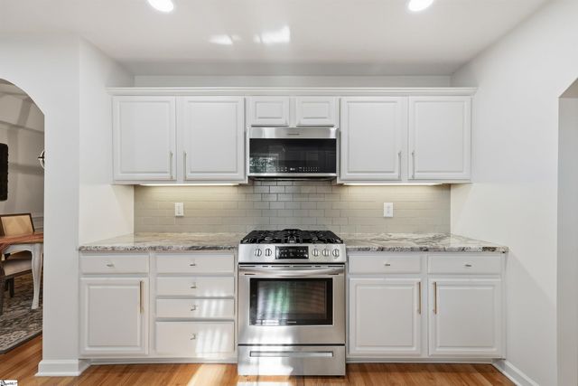 307 Stone River Way, Taylors, SC 29687