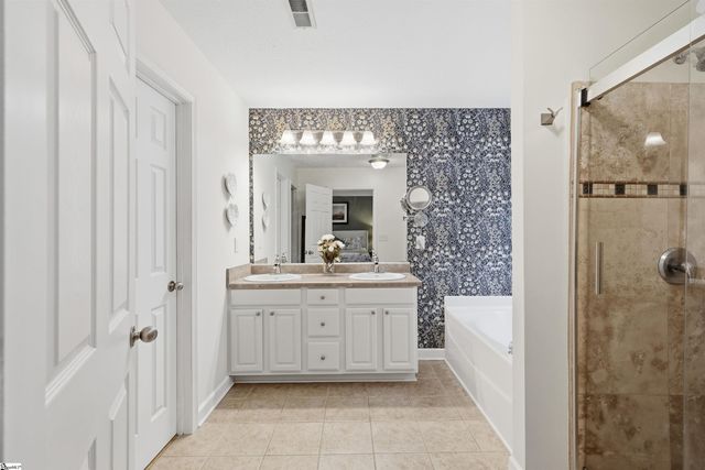 307 Stone River Way, Taylors, SC 29687