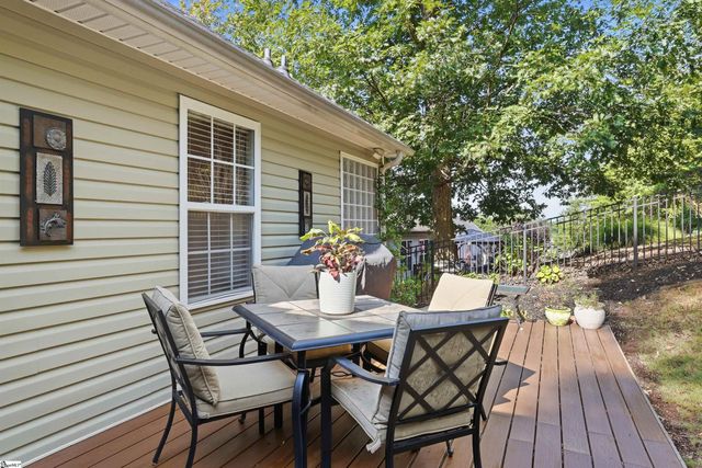 307 Stone River Way, Taylors, SC 29687