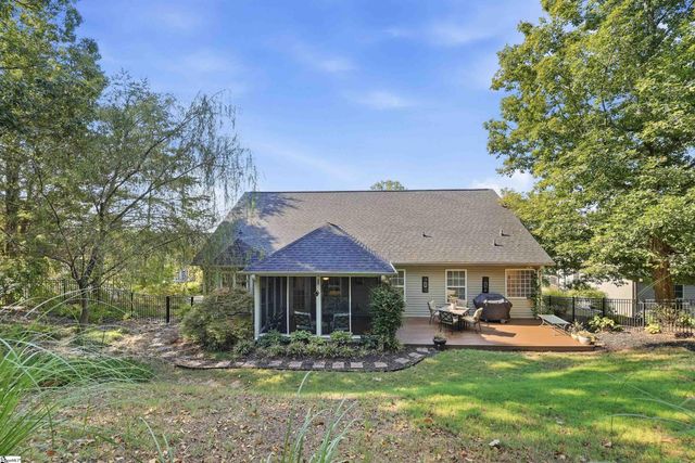 307 Stone River Way, Taylors, SC 29687