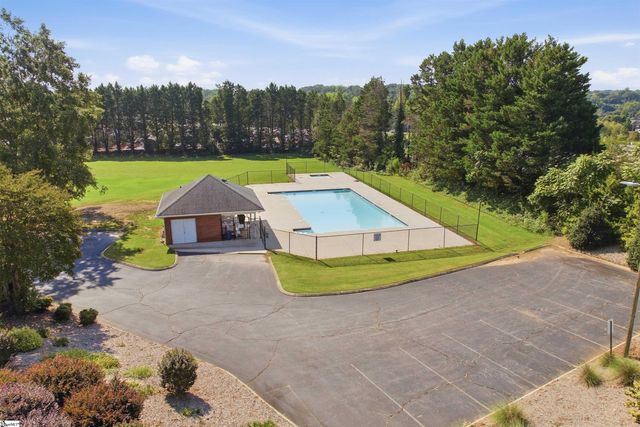 307 Stone River Way, Taylors, SC 29687