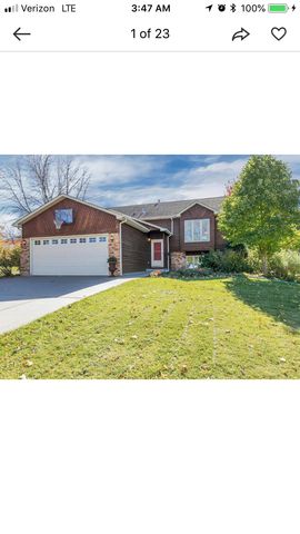 4076 States Avenue, Eagan, MN 55123