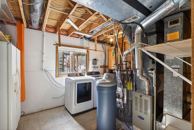 4076 States Avenue, Eagan, MN 55123