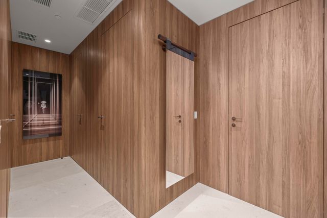 200 Arkona Court 1002, West Palm Beach, FL 33401