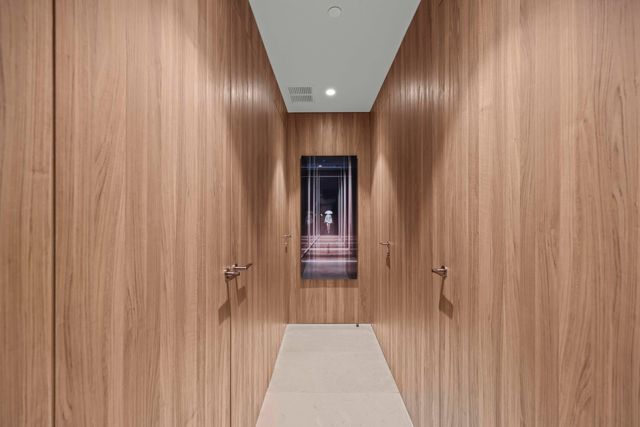 200 Arkona Court 1002, West Palm Beach, FL 33401