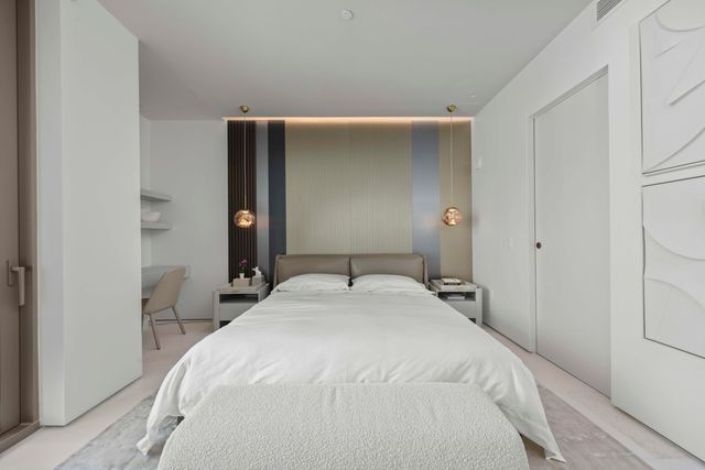 200 Arkona Court 1002, West Palm Beach, FL 33401