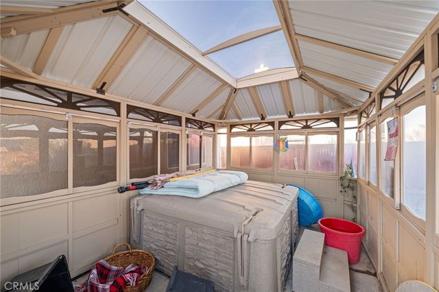 11762 Nehmans, Adelanto, CA 92301