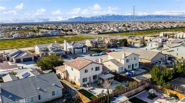 11762 Nehmans, Adelanto, CA 92301