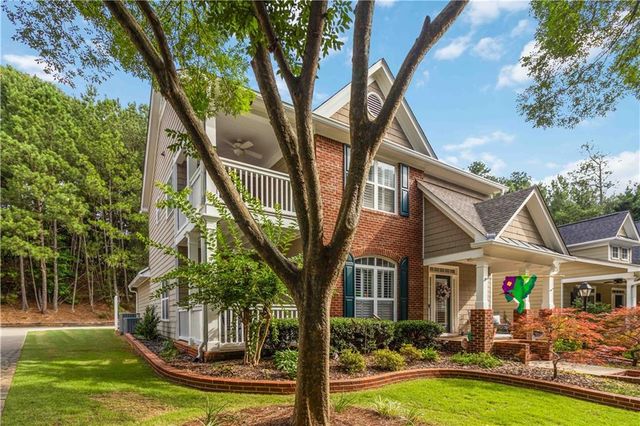 589 Jackson Street, Suwanee, GA 30024