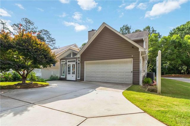 589 Jackson Street, Suwanee, GA 30024