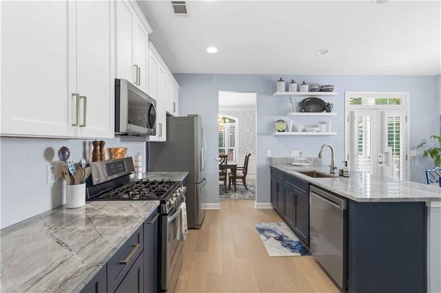 589 Jackson Street, Suwanee, GA 30024