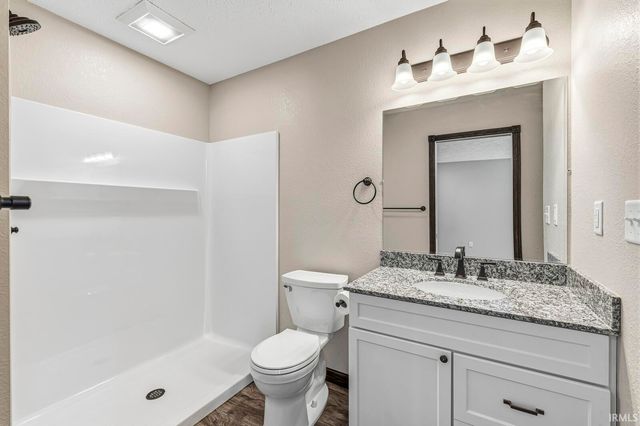 51628 Lakeland Road, Elkhart, IN 46514