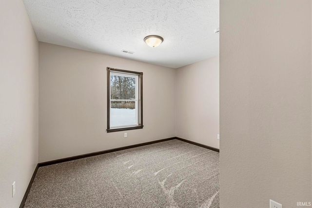 51628 Lakeland Road, Elkhart, IN 46514