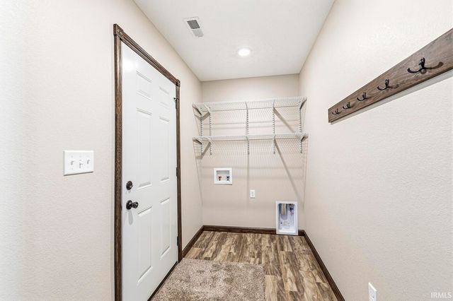 51628 Lakeland Road, Elkhart, IN 46514