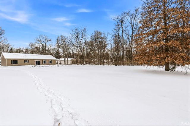51628 Lakeland Road, Elkhart, IN 46514