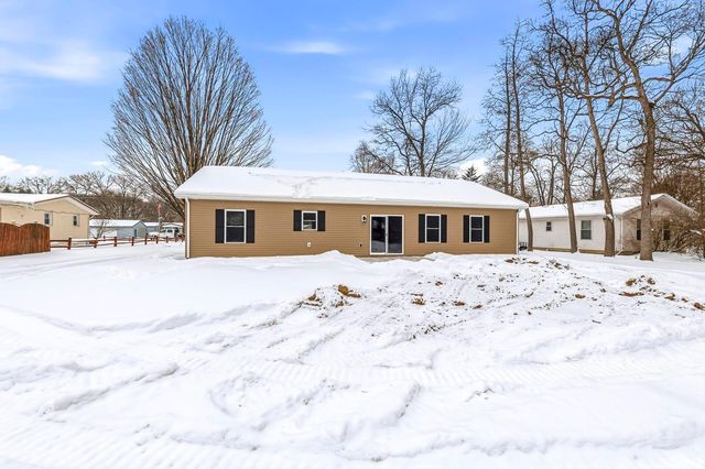 51628 Lakeland Road, Elkhart, IN 46514