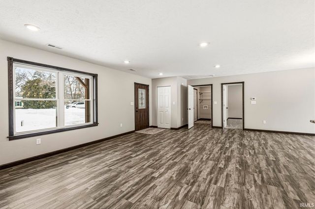 51628 Lakeland Road, Elkhart, IN 46514