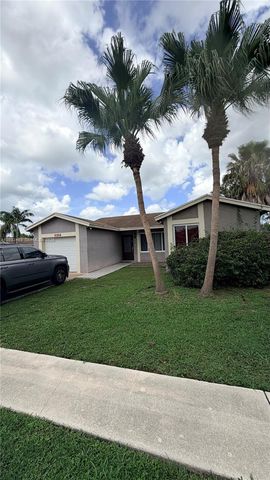 5356 NW 93rd Terrace, Sunrise, FL 33351