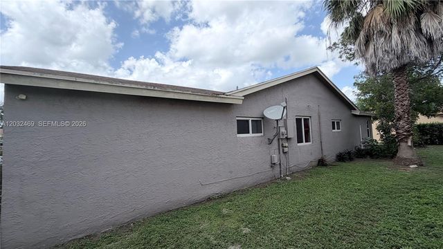 5356 NW 93rd Terrace, Sunrise, FL 33351