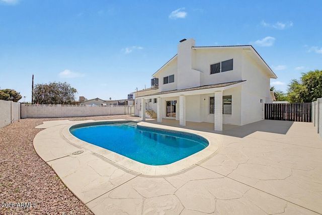 4016 W SOLANO Drive S, Phoenix, AZ 85019