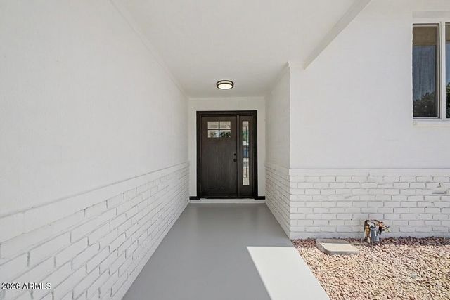 4016 W SOLANO Drive S, Phoenix, AZ 85019