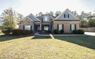 405 Rapids Drive, Bogart, GA 30622