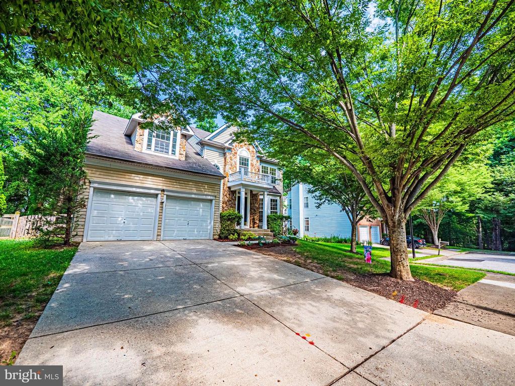 8002 SANCTUARY CT, Laurel, MD 20724