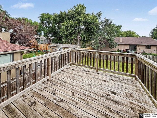 15176 T Street, Omaha, NE 68137